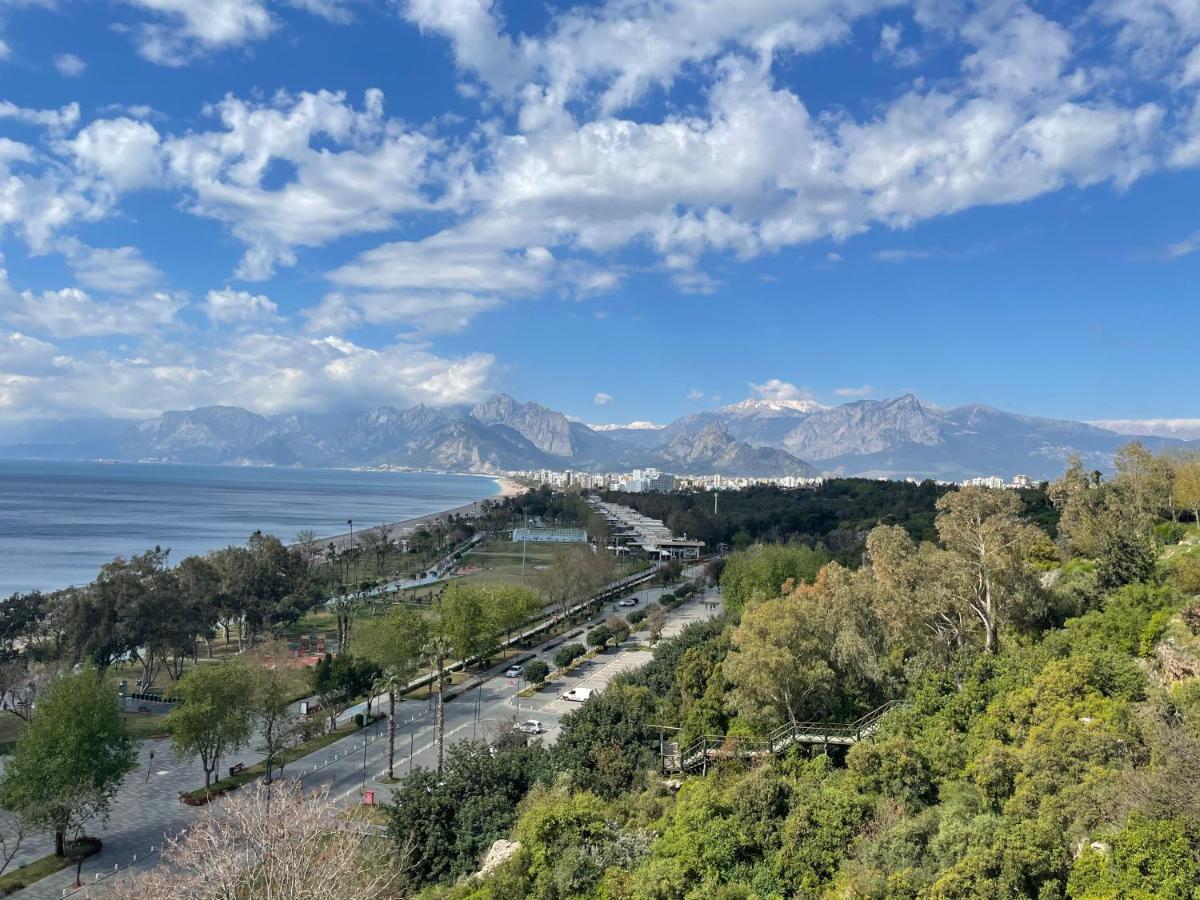 Central Location , Modern Family , Near Sea Daire